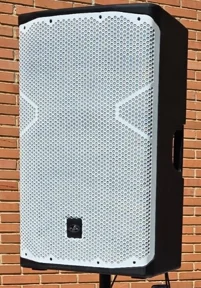 Altavoces autoamplificados DAS Altea 715a